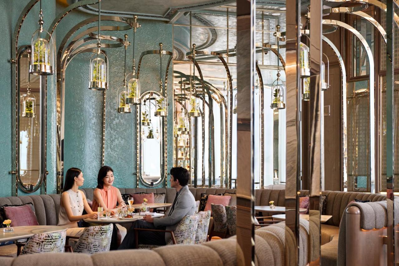 Four Seasons Hotel Hong Kong Exterior foto